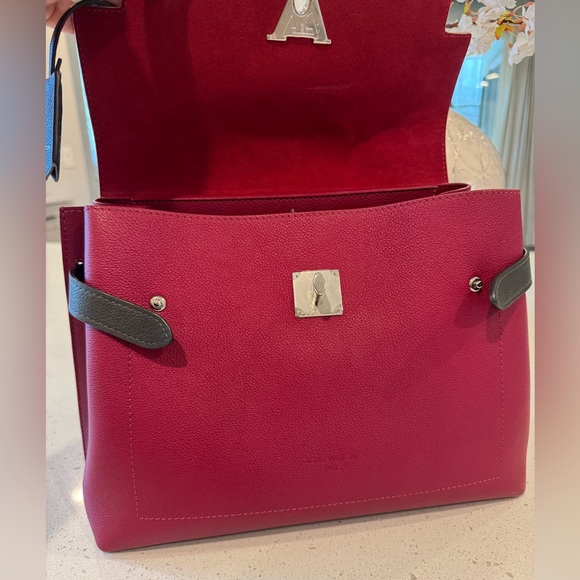 Louis Vuitton lock me Ever MM - Picture 5 of 15